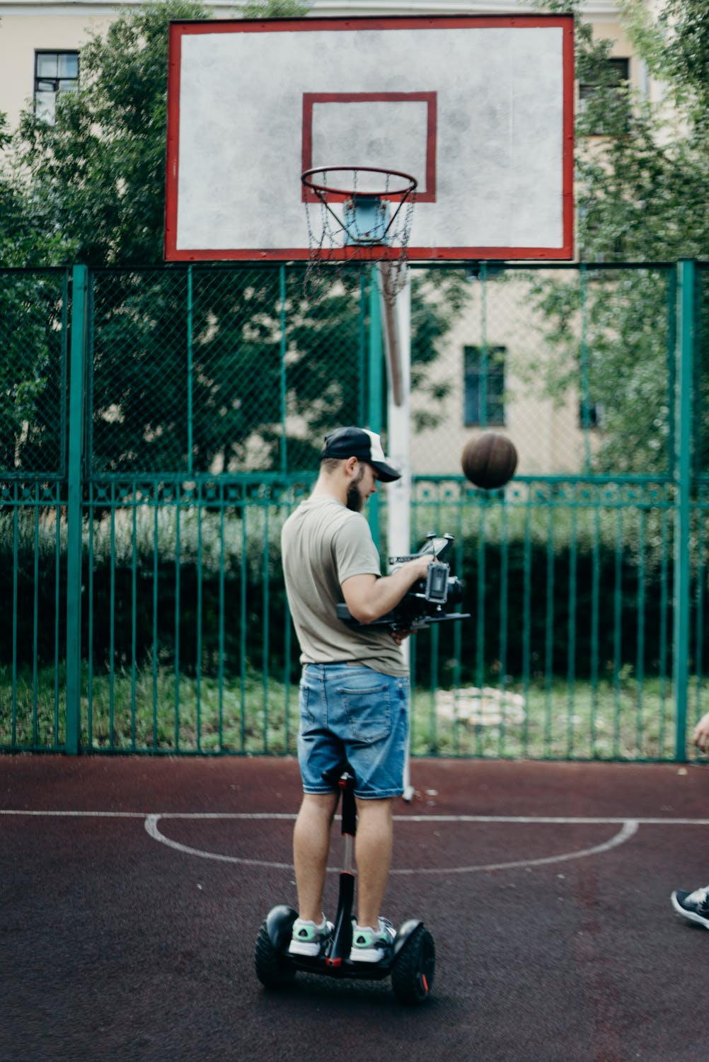 The benefits of riding a Hoverboard UK guide